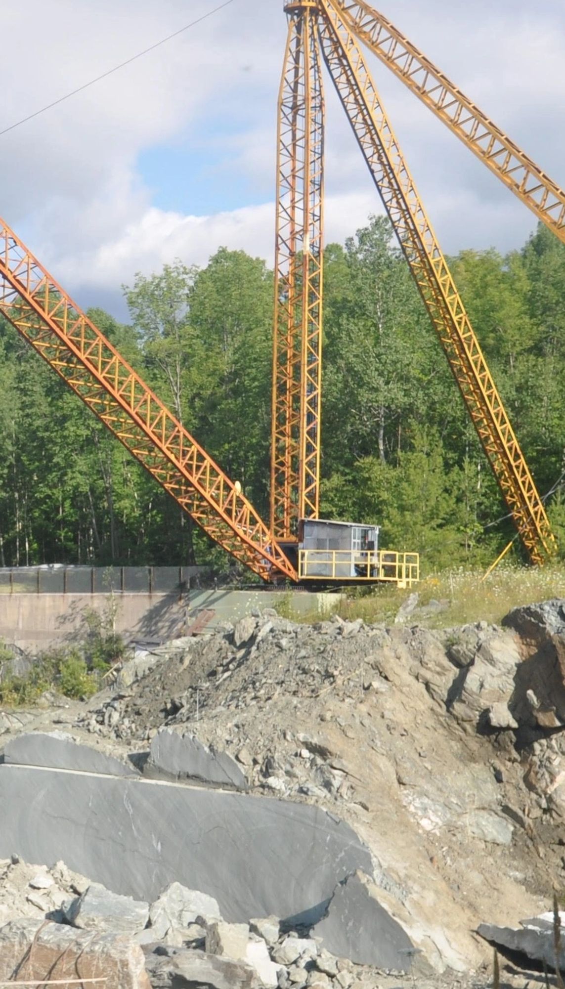 Vermont Verde Antique® Serpentine quarry Green Mountain Schist